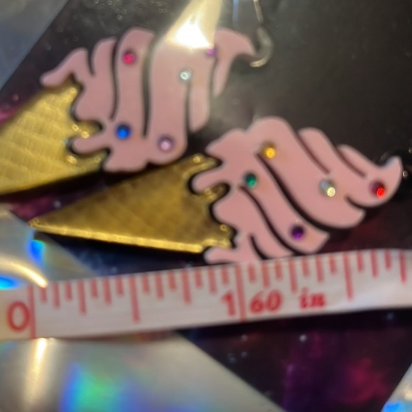 Laser Cut Ice Cream Earrings - Picture 4 of 5